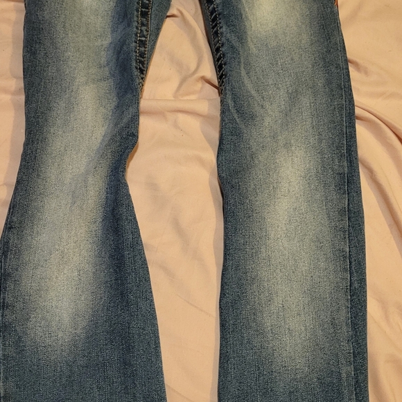 Jeans - Picture 2 of 4